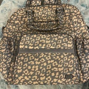 Lug Canter in Leopard Pearl